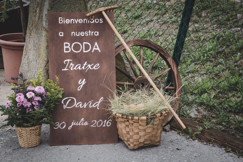 Rincón bienvenida Horma Ondo Boda Iratxe y David Foto María Izkue Berezi Moments wedding planner